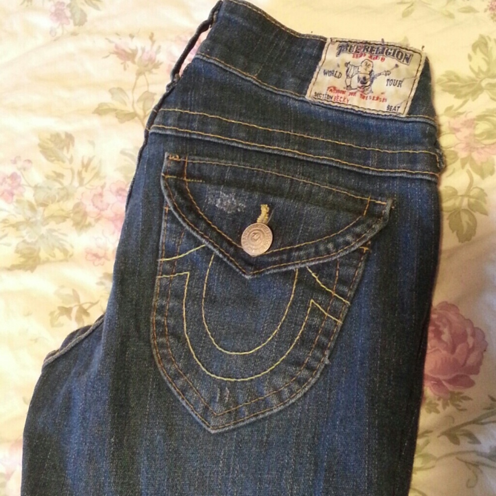 True Religion "becky" low rise bootcut jeans 25